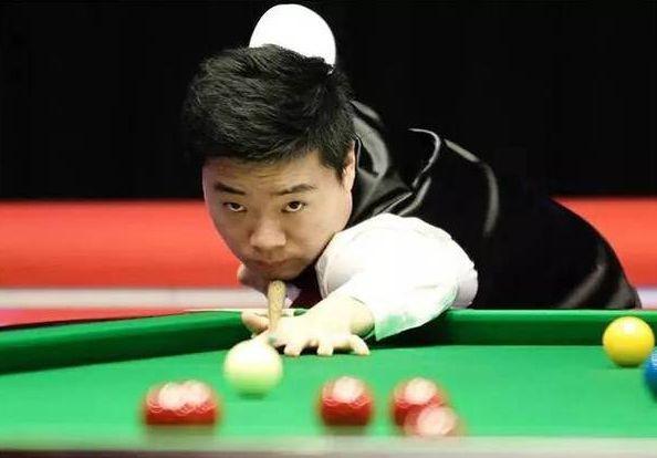 通过中场和 通过中场和